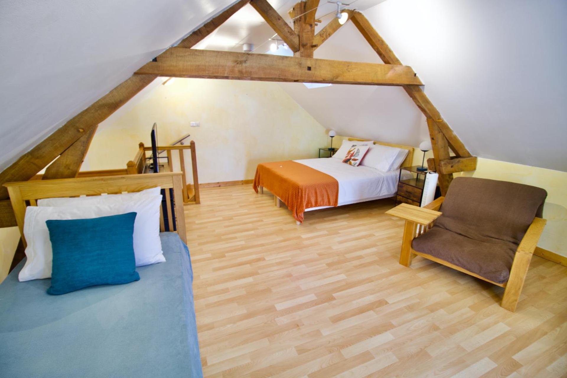 Bed and Breakfast O Trois Oliviers Louin Exterior foto